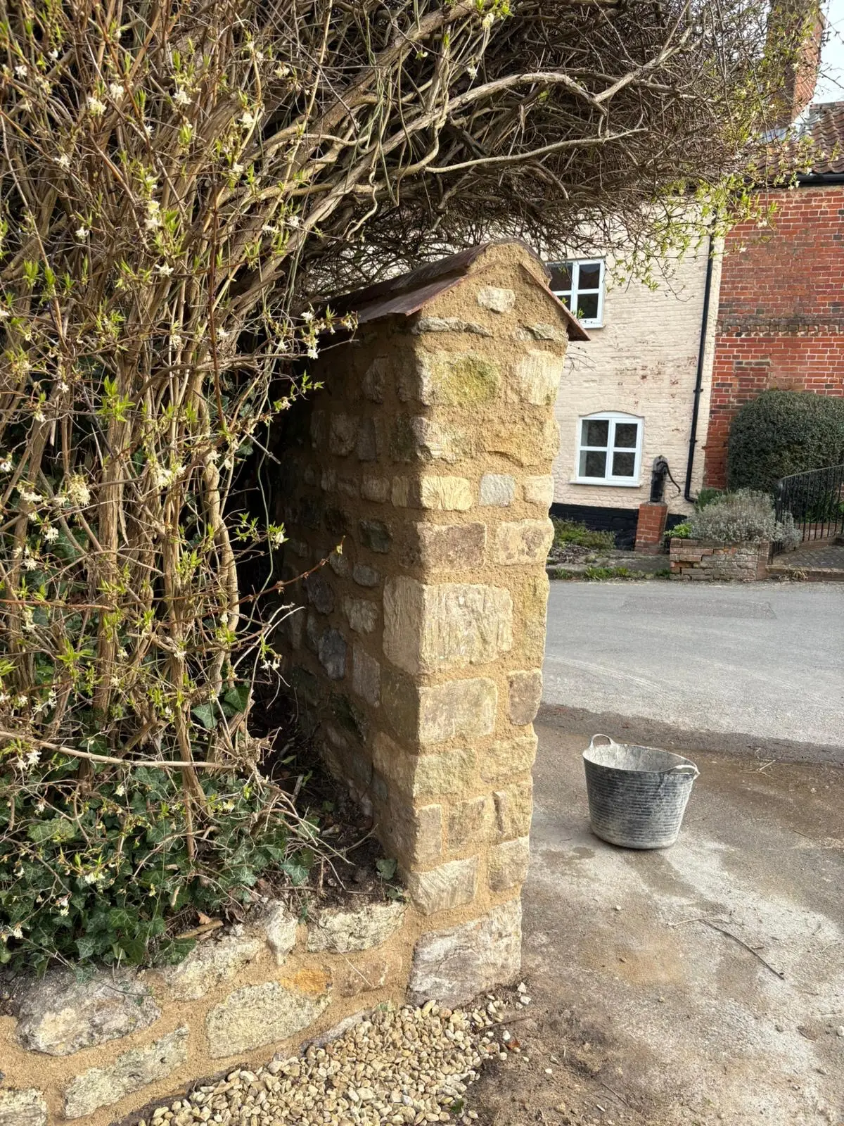 Entrance Wall — stonework by Markstone