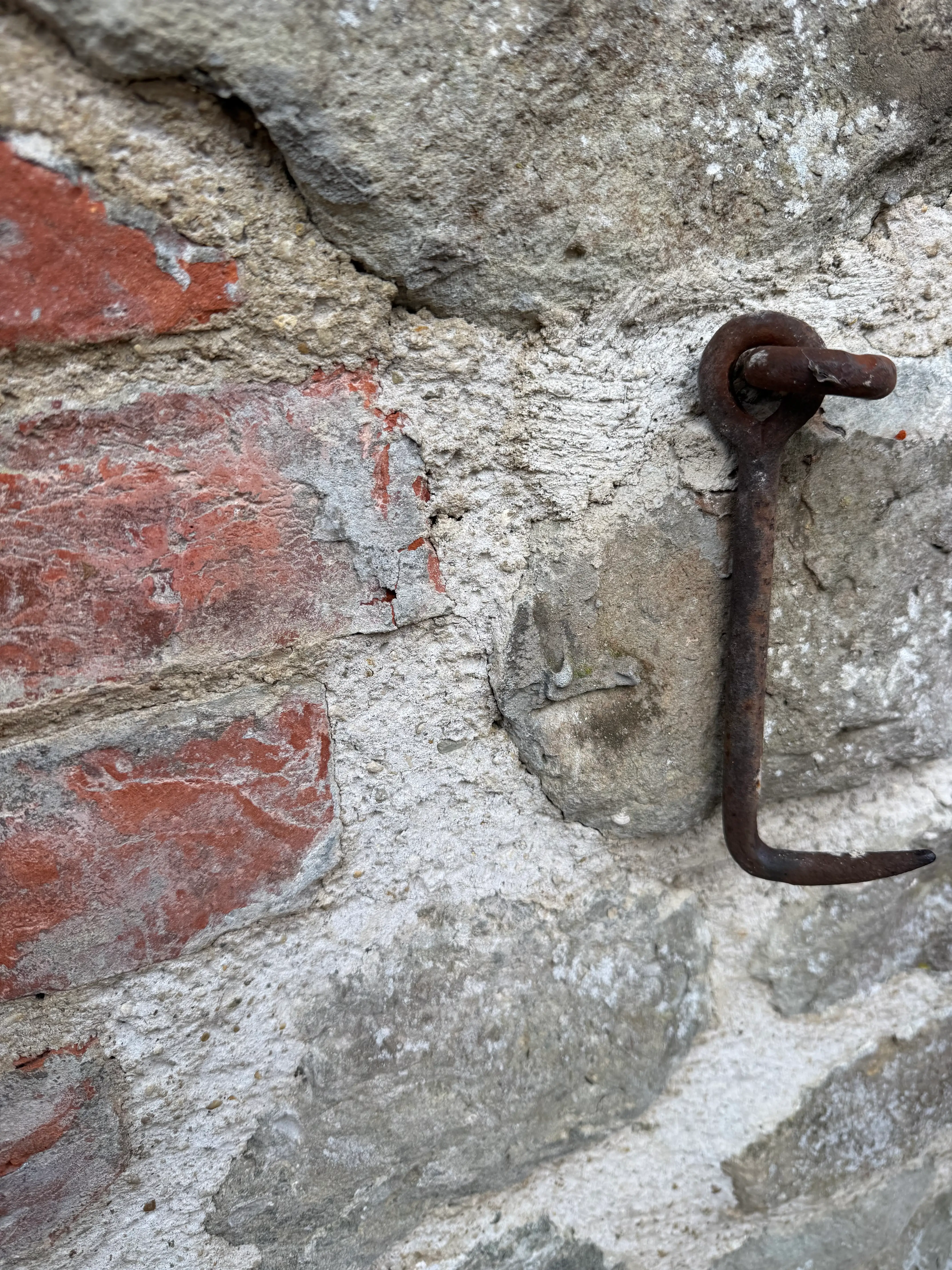 Entrance Wall — stonework by Markstone