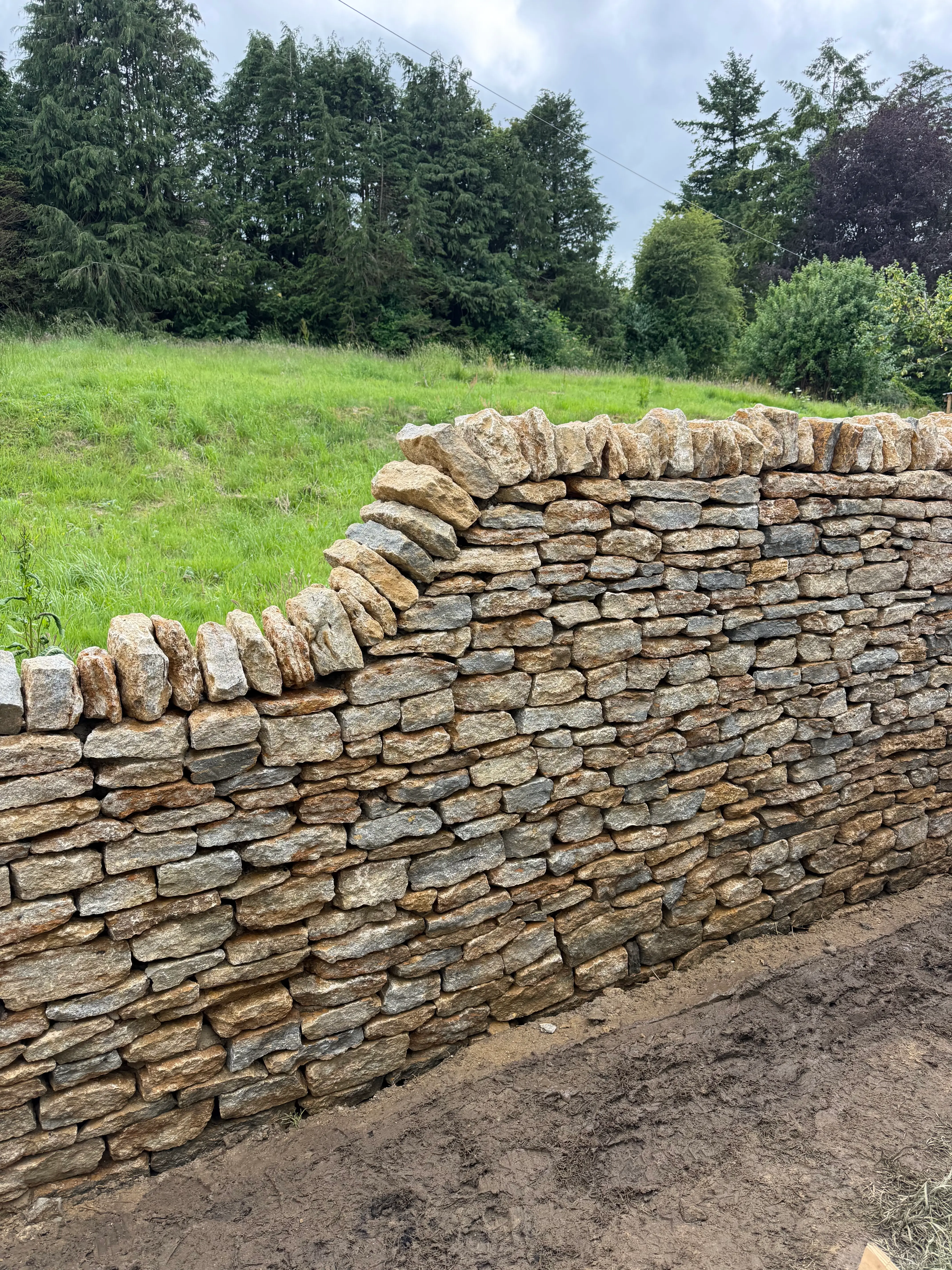 Bourton — stonework by Markstone