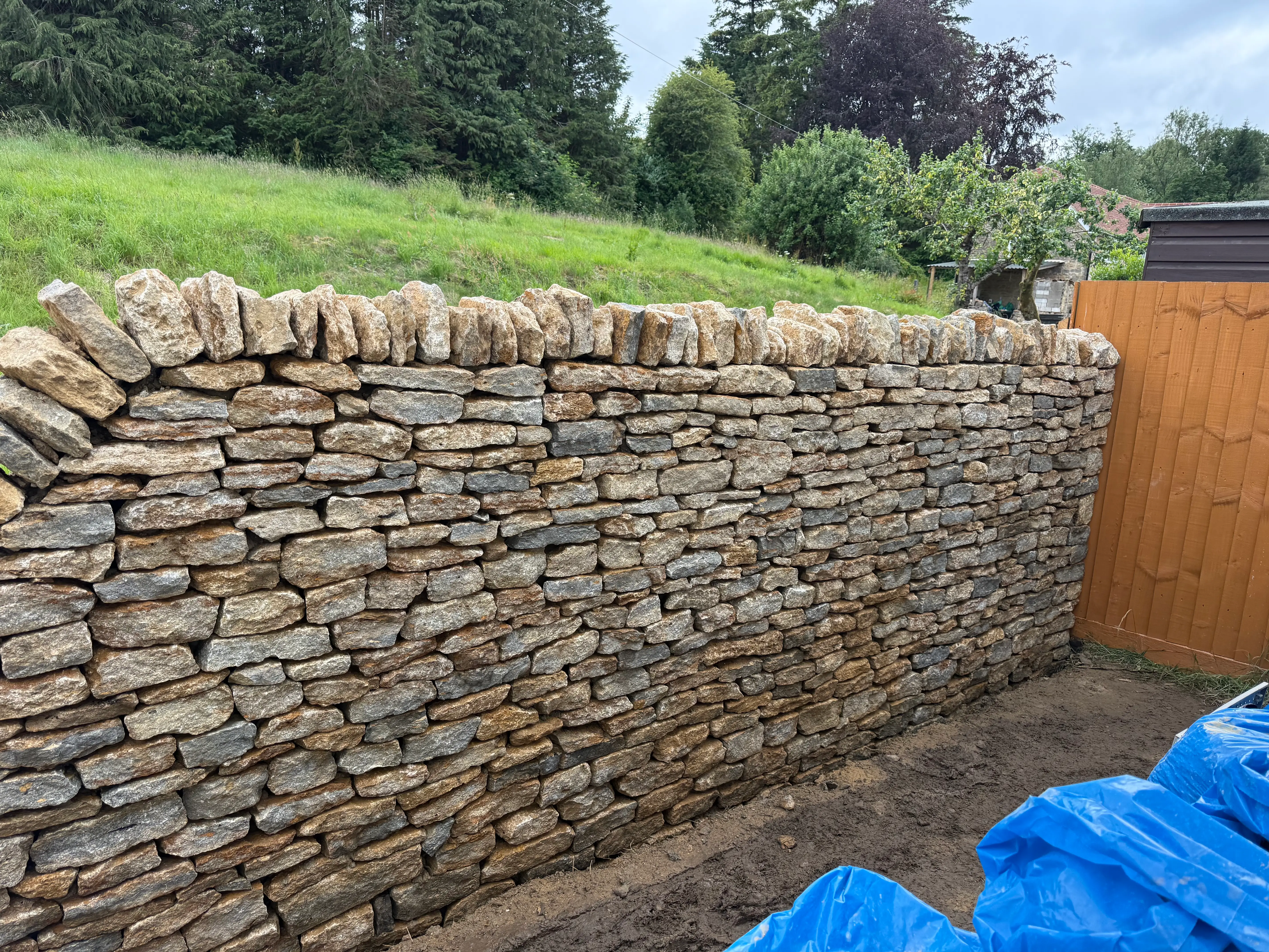 Bourton — stonework by Markstone