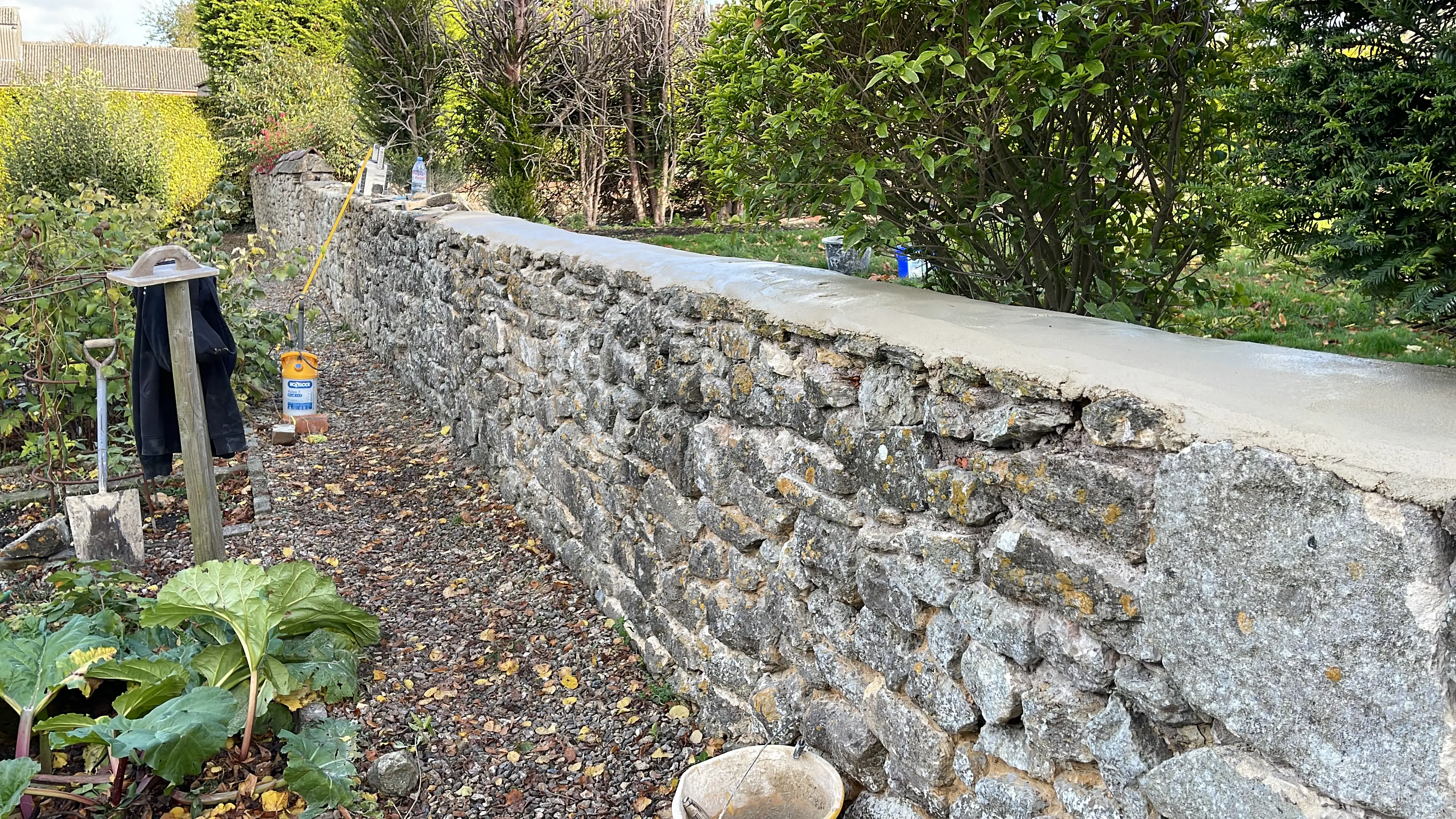 Garden Wall — stonework by Markstone