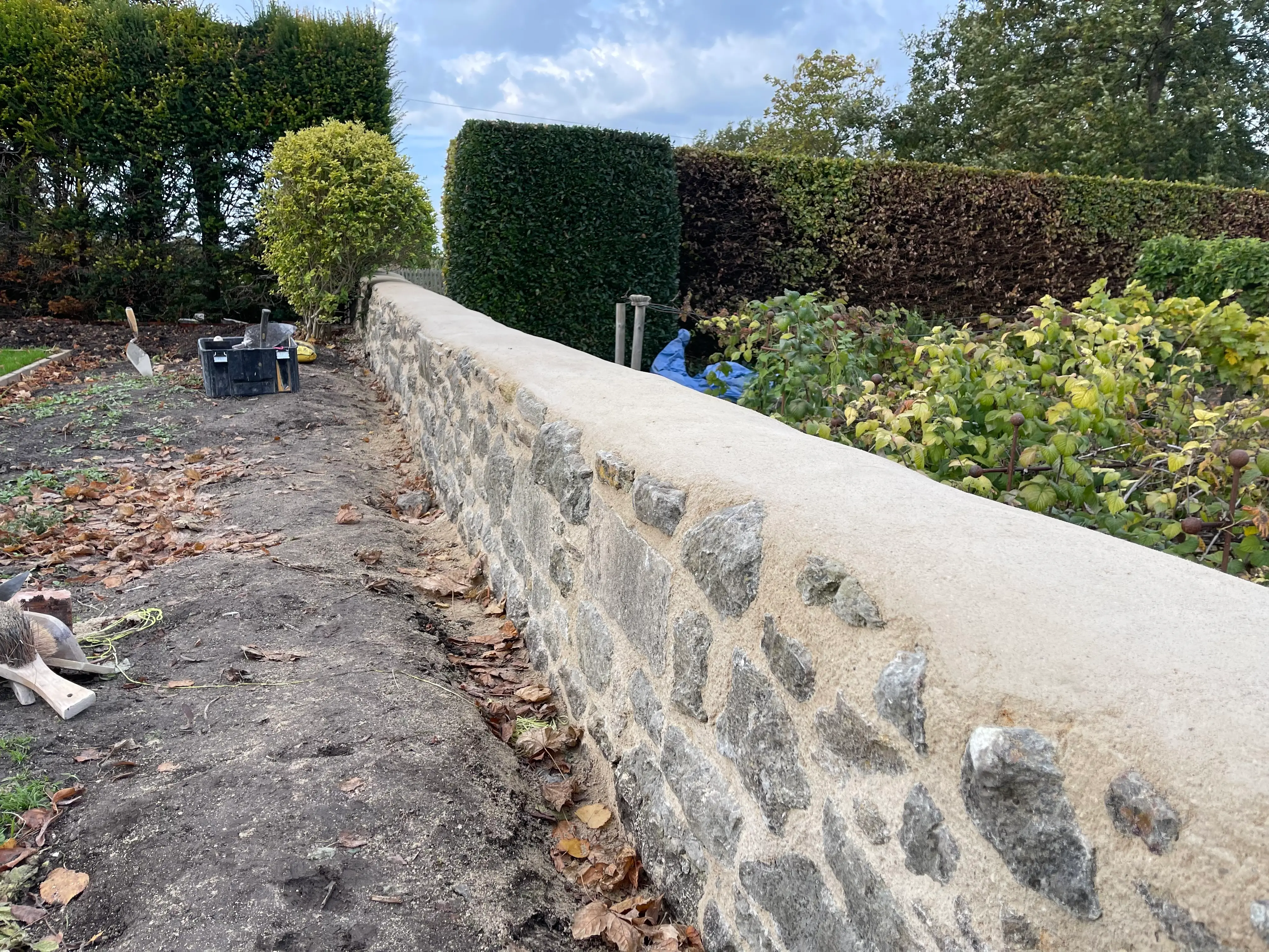 Garden Wall — stonework by Markstone