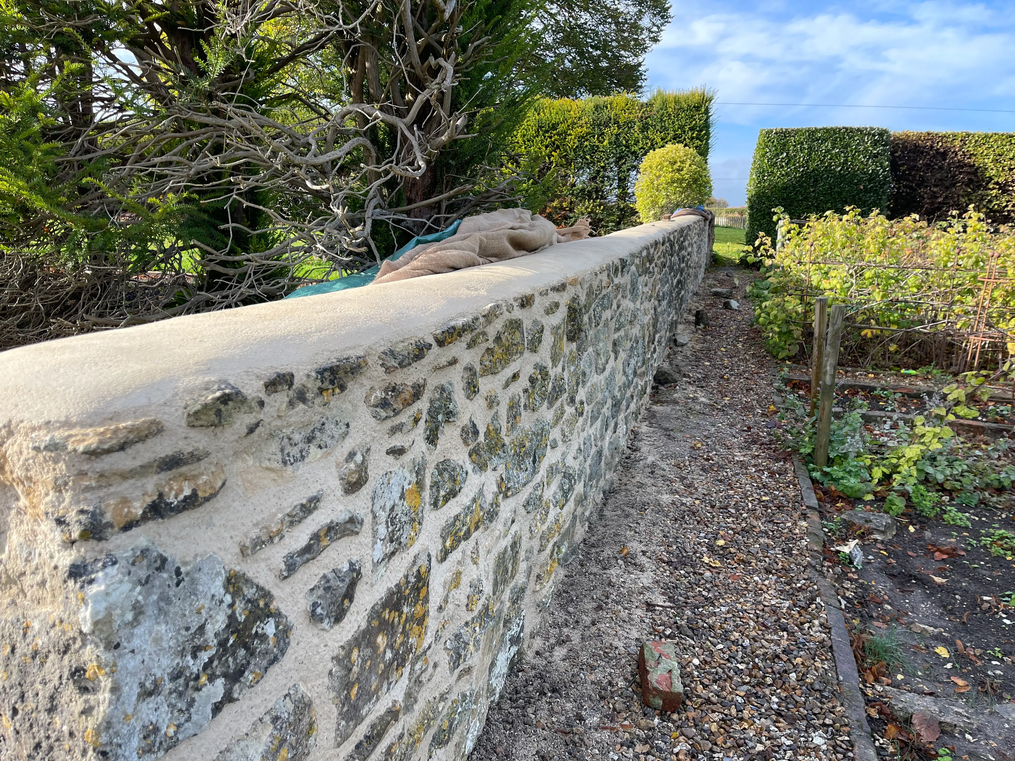 Garden Wall — stonework by Markstone