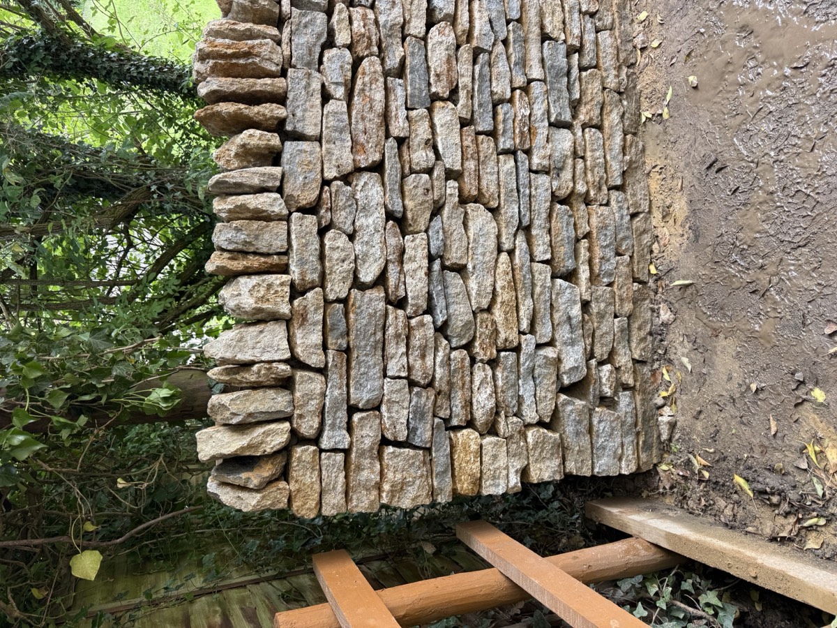 A hand-built dry stone wall by Markstone